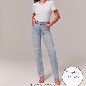 Abercrombie The 90’s Straight Ultra High Rise Size 29/8L